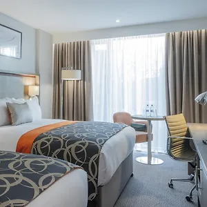 clayton-charlemont.dublin-hotelsweb.com/